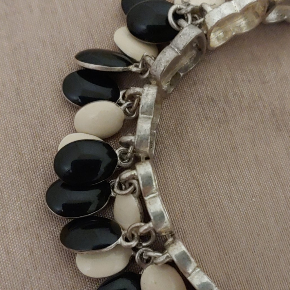 Vintage Bracelet! - Picture 3 of 7